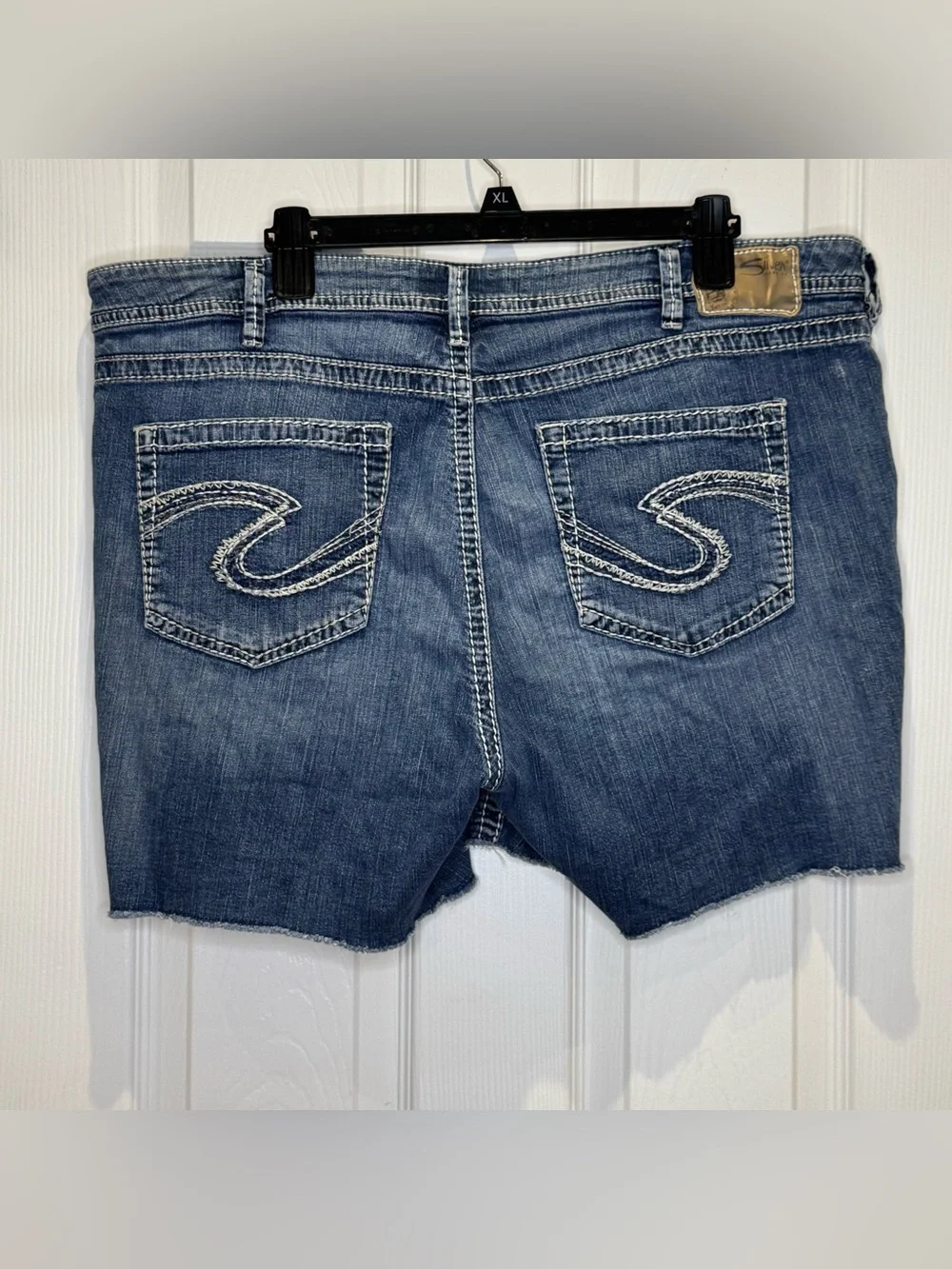 Silver Jeans Women's Size 20 Natsuki Blue Denim Jorts Jeans Shorts